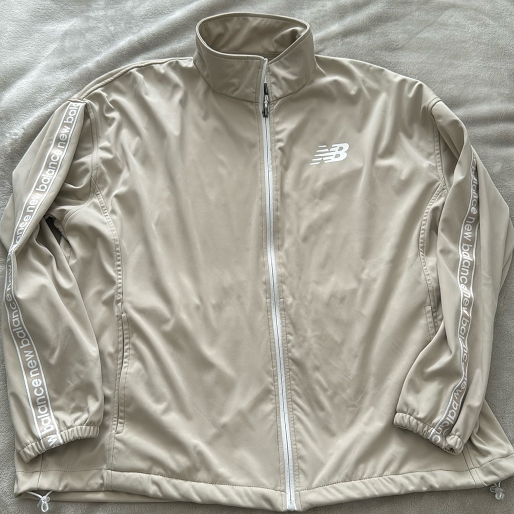 New Balance Track Jacket - Picture 1 of 2